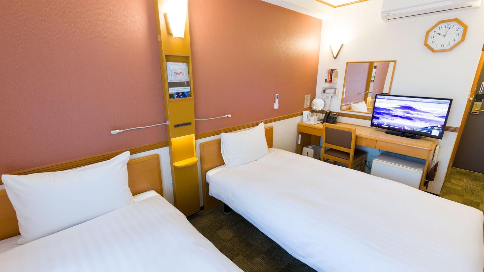 Toyoko Inn Kanazawa Kenrokuen Korimbo Quarto foto